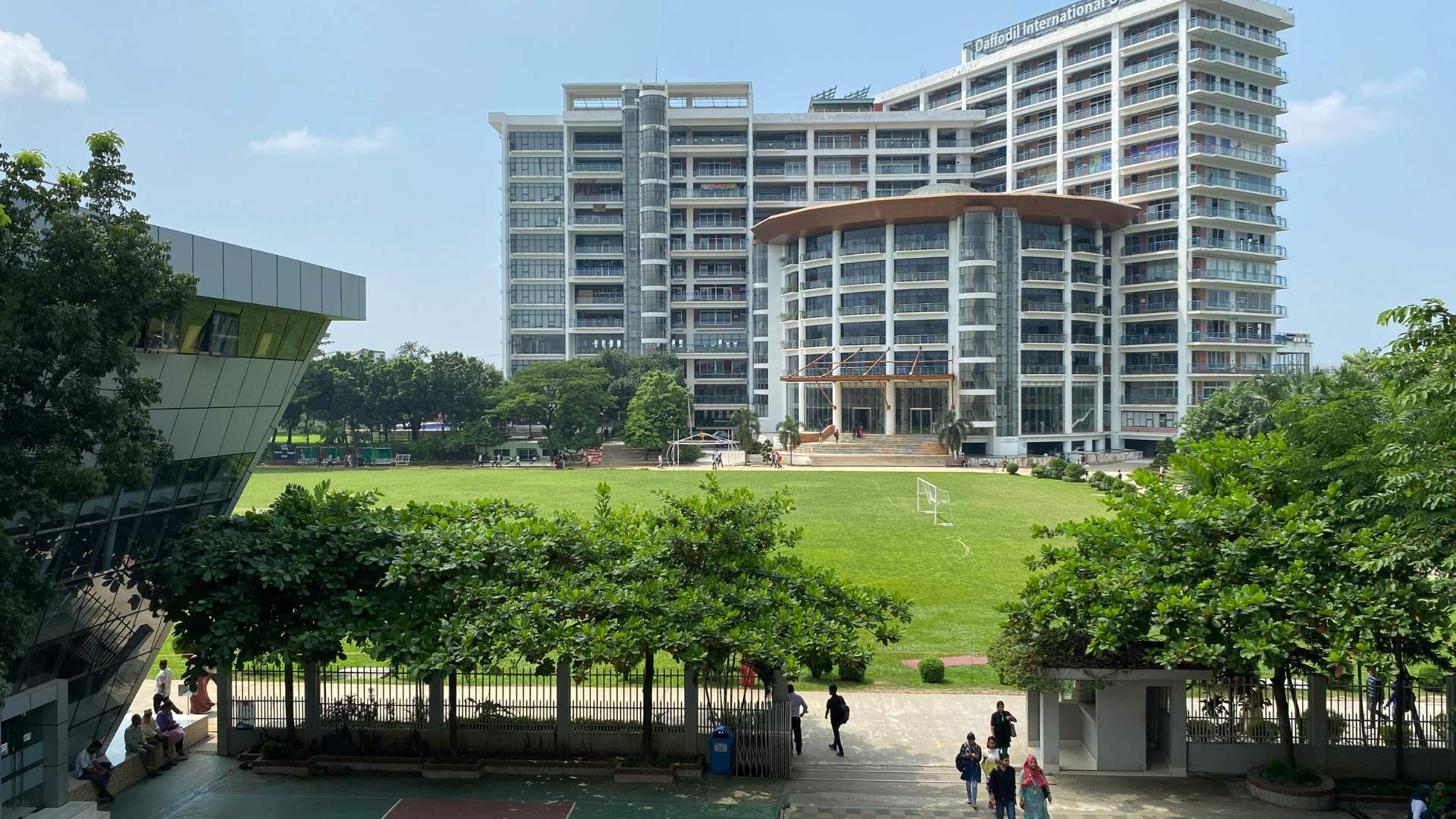 5. Giải ph&aacute;p camera cho Trường học &ndash; Gi&aacute;o dục quốc tế