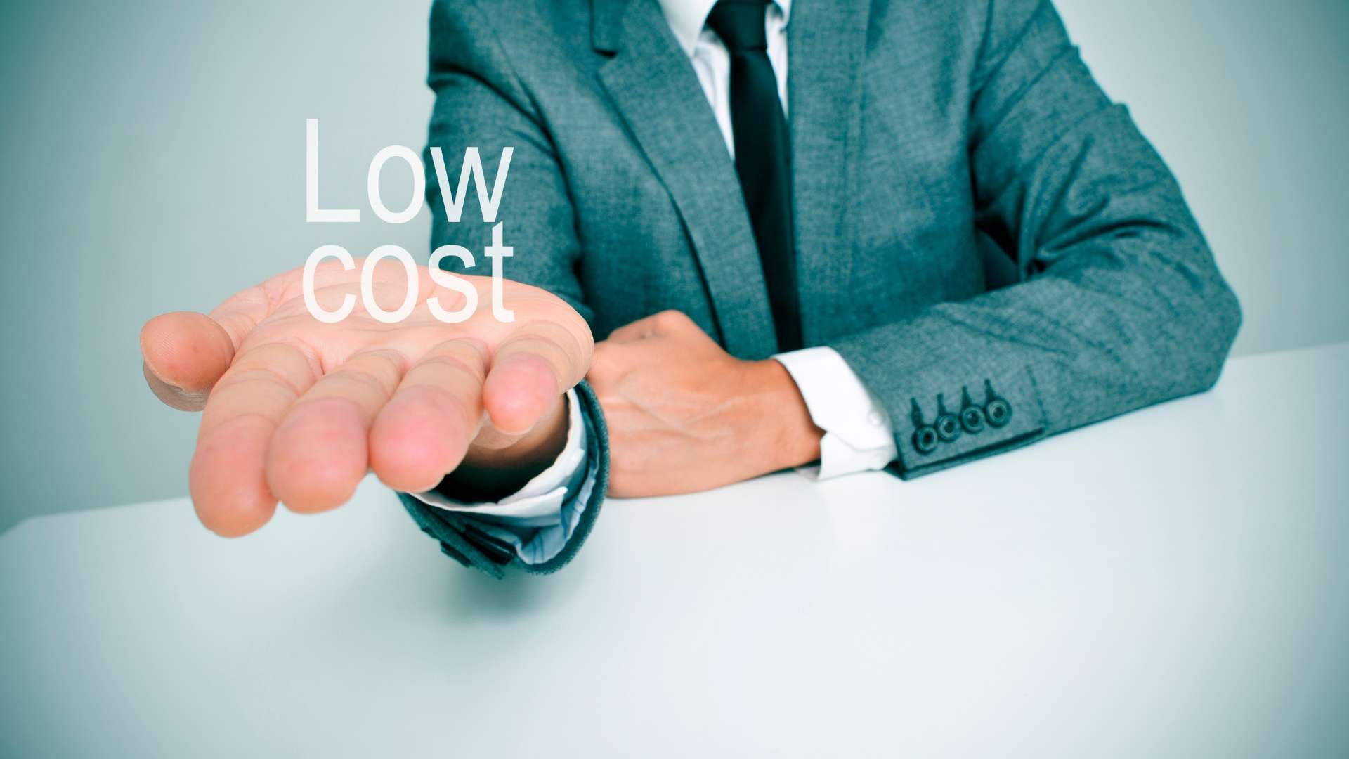 Cloud camera an ninh IQ14 có chi phí cao hơn 66.000đ tháng so với IQ7 nhưng tăng gấp đôi thời gian lưu trữ