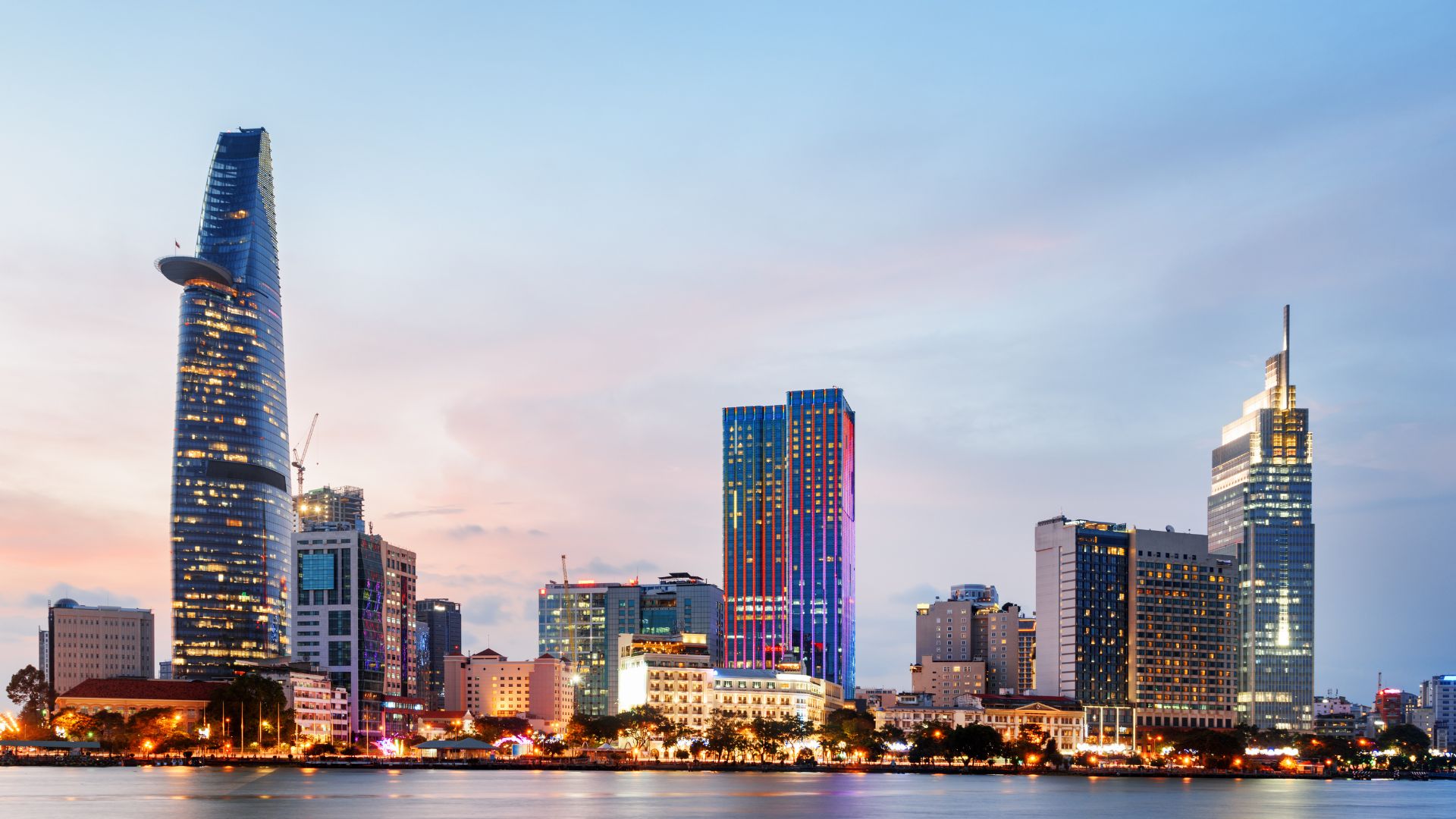 Tiêu chí chọn camera cho tòa nhà thương mại